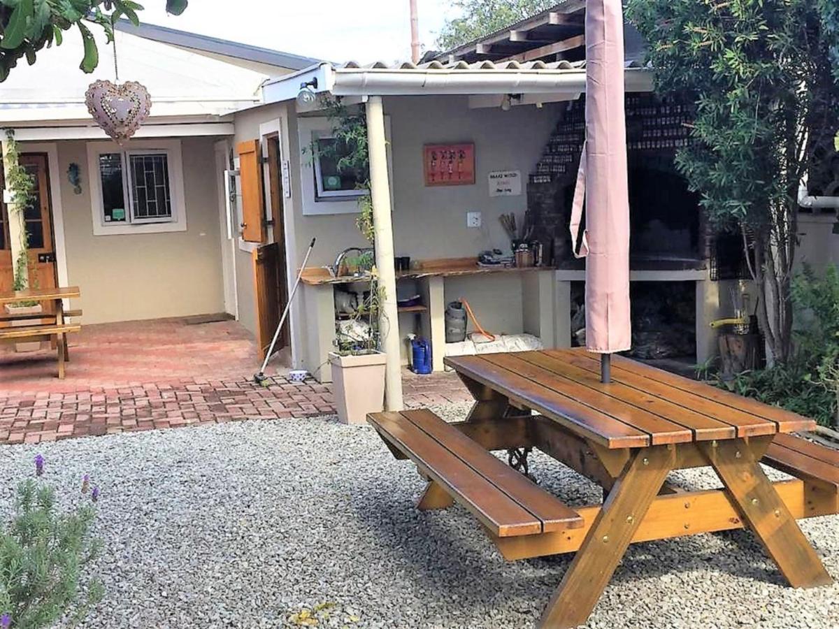 Keedols Inn & Backpackers Knysna Exterior photo